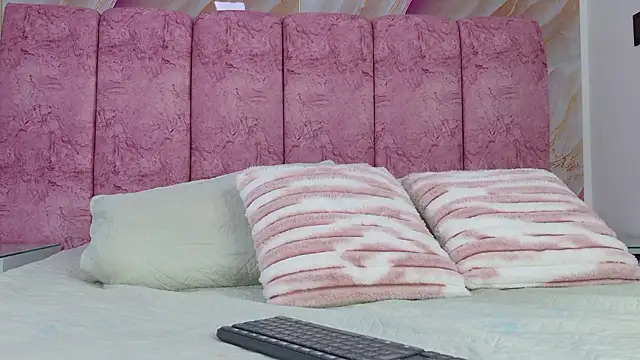 emmacurvy online show from 03-17-26, 03:11