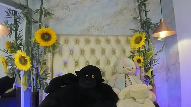 Snapshot of LittleeJaz chatting on 06-26-26, 03:11 LittleeJaz online show from 06-26-26, 03:11