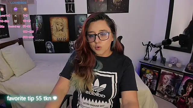 Cherry blush  online show from 11-12-25, 07:24