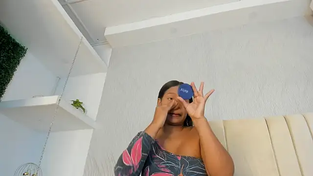 keyla mejia online show from 05-16-26, 12:15