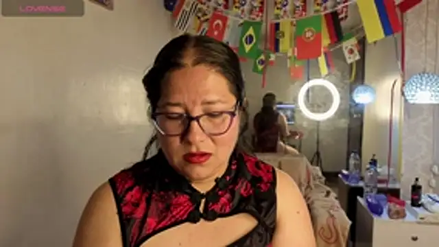 scarlett widow  online show from 07-18-26, 03:33