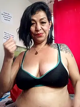 Snapshot of PenelopeDawson chatting on 09-14-25, 04:50 PenelopeDawson online show from 09-14-25, 04:50