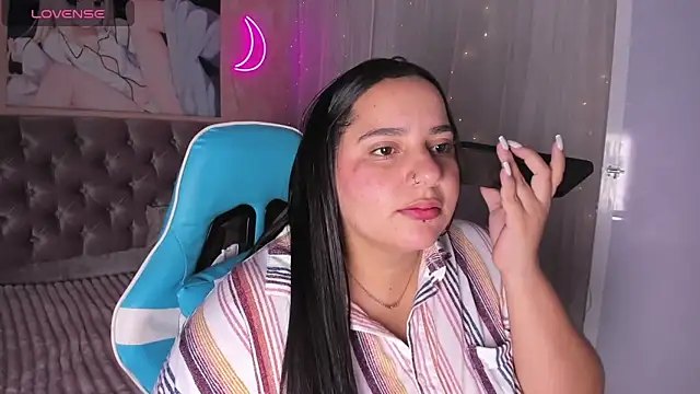 Snapshot of artemisa19 chatting on 10-02-25, 04:41 artemisa19 online show from 10-02-25, 04:41