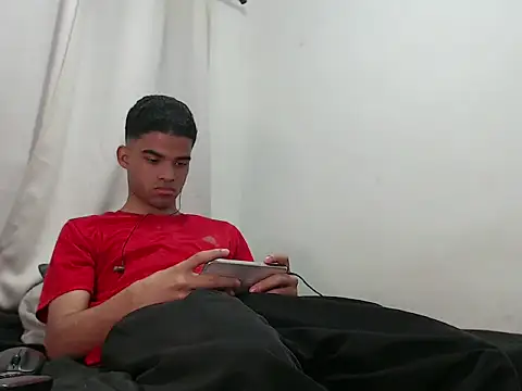 Snapshot of camillo_beischel_ chatting on 10-06-25, 06:27 camillo beischel online show from 10-06-25, 06:27