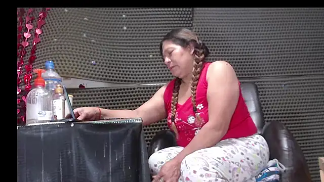 Alisson Sodomy online show from 04-17-26, 08:23