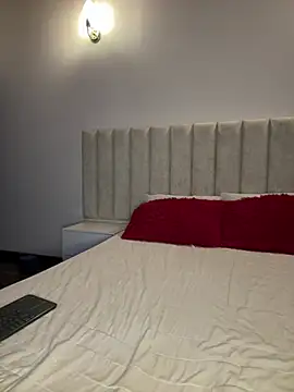 Mia Roswell online show from 04-09-26, 02:44