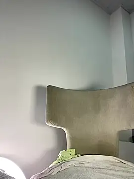 Snapshot of Bustykeyla chatting on 02-14-25, 11:53 Bustykeyla online show from 02-14-25, 11:53