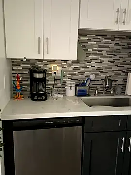 Alix Valentine online show from 10-01-25, 09:21