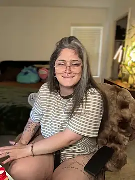 Alix Valentine online show from 11-23-25, 05:13