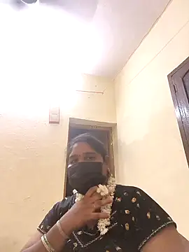 Snapshot of Villageanuty chatting on 09-13-25, 06:08 Villageanuty online show from 09-13-25, 06:08