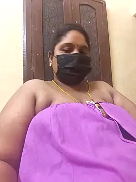 Snapshot of Villageanuty chatting on 11-01-25, 05:15 Villageanuty online show from 11-01-25, 05:15