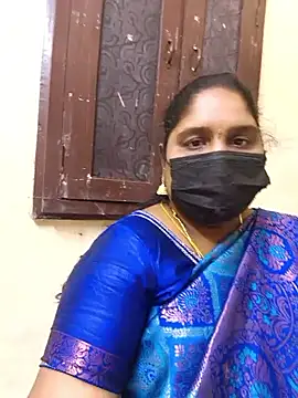 Snapshot of Villageanuty chatting on 11-16-25, 04:23 Villageanuty online show from 11-16-25, 04:23