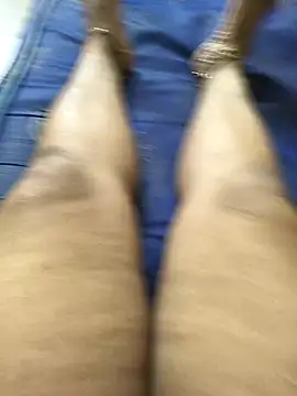 Snapshot of Villageanuty chatting on 11-18-25, 03:56 Villageanuty online show from 11-18-25, 03:56