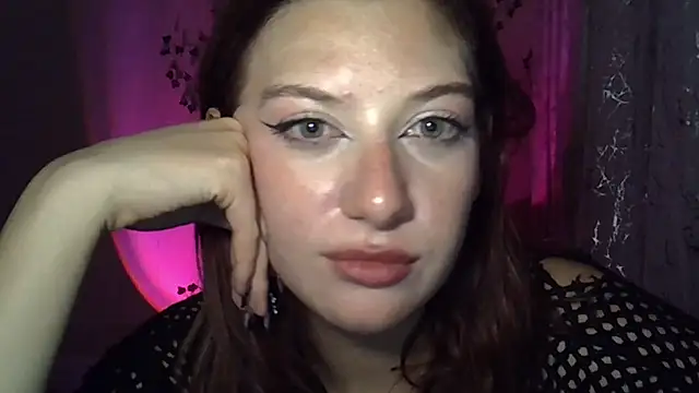 Lily Ember online show from 10-24-25, 10:50