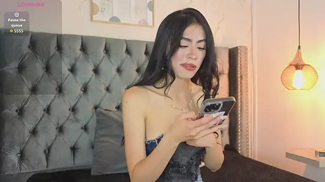 Anya Belth online show from 03-19-26, 07:18