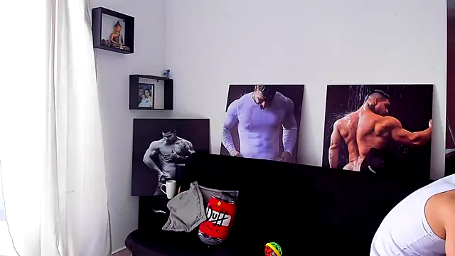 Marck Mathews online show from 12-04-25, 02:37