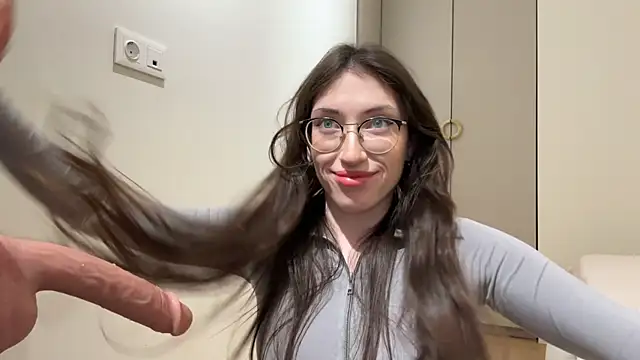 Kelly Berry   online show from 01-13-26, 05:29