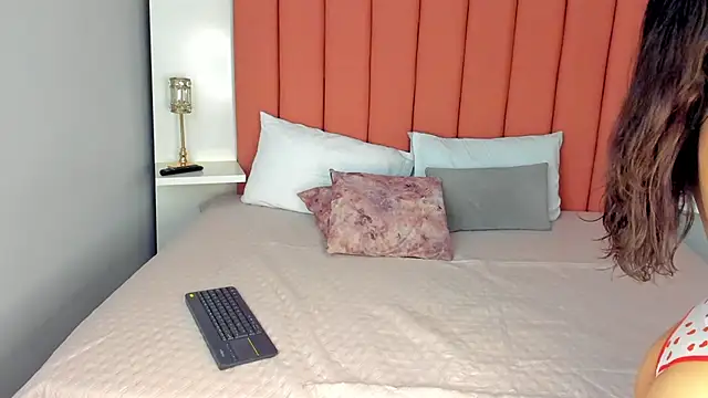 SamayRyann online show from 04-06-26, 01:23