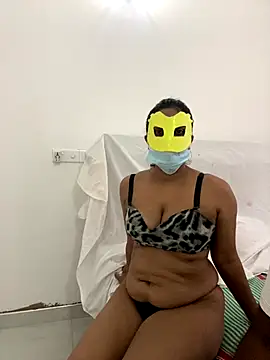 Snapshot of venom-172 chatting on 11-20-25, 05:18 venom-172 online show from 11-20-25, 05:18