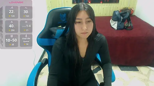 Snapshot of miaa_scott7 chatting on 11-21-25, 01:43 miaa scott7 online show from 11-21-25, 01:43