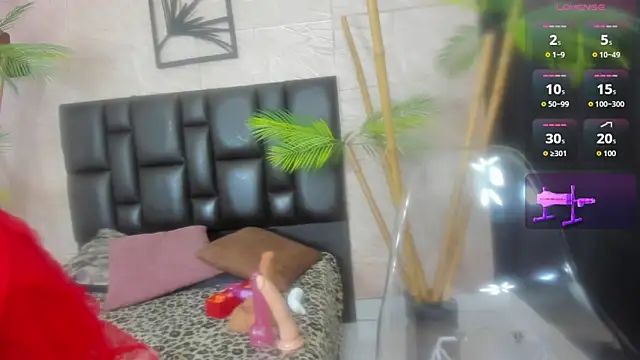 Snapshot of karlarusso chatting on 09-12-25, 08:09 karlarusso online show from 09-12-25, 08:09