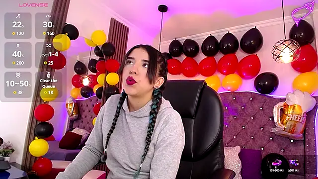 Amara Davis online show from 10-04-25, 03:59