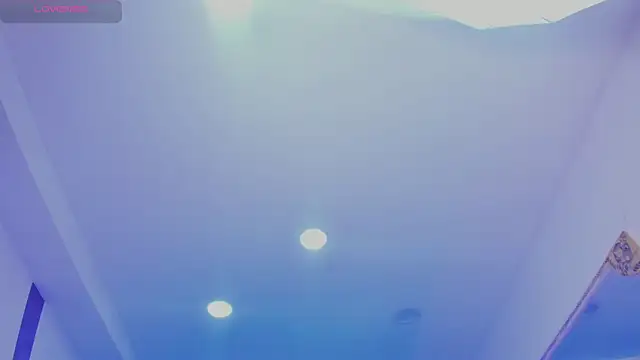 Snapshot of SelenaStonne chatting on 09-23-25, 07:50 SelenaStonne online show from 09-23-25, 07:50