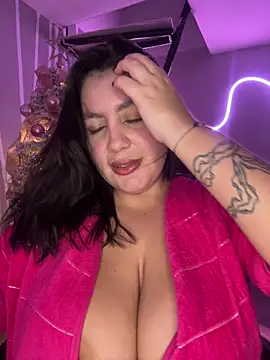 victoria amatista  online show from 12-01-25, 07:35