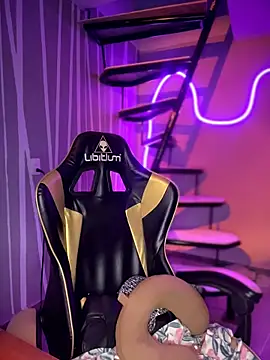 victoria amatista  online show from 03-22-26, 01:31