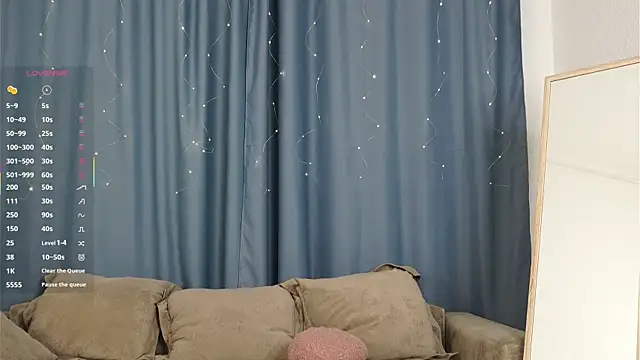 TaiteFairfield online show from 10-19-25, 07:09