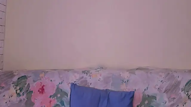 Elle Pearl  online show from 01-18-26, 07:34