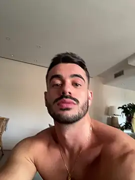 Carl242000 online show from 05-18-26, 12:22