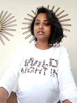 Snapshot of littlemissdevil69 chatting on 09-11-25, 07:19 littlemissdevil69 online show from 09-11-25, 07:19