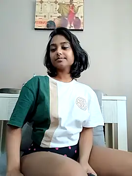 Snapshot of littlemissdevil69 chatting on 11-13-25, 06:56 littlemissdevil69 online show from 11-13-25, 06:56