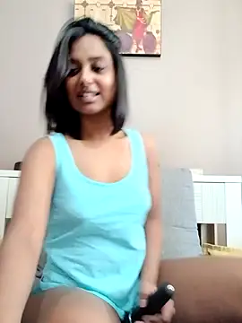 Snapshot of littlemissdevil69 chatting on 11-20-25, 07:19 littlemissdevil69 online show from 11-20-25, 07:19