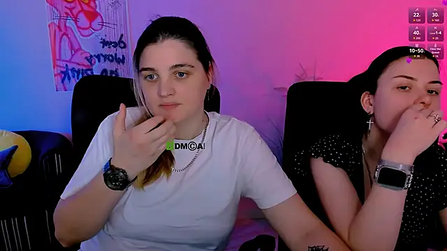 Snapshot of foxy_tease_ chatting on 12-16-25, 09:09 foxy tease online show from 12-16-25, 09:09