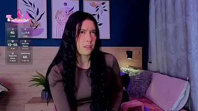 Snapshot of SarahMiler_ chatting on 03-19-26, 11:47 SarahMiler online show from 03-19-26, 11:47