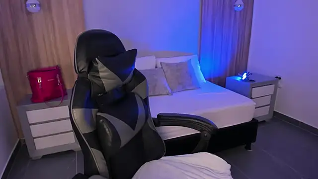 megara x  online show from 12-02-25, 02:17