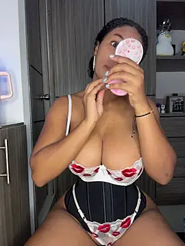 Mia sweet80 online show from 10-22-25, 02:56