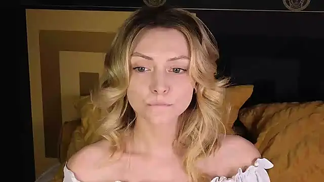 CindyFors online show from 11-25-25, 08:42