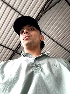 Snapshot of Jacobs0 chatting on 10-26-25, 04:35 Jacobs0 online show from 10-26-25, 04:35