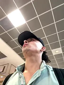 Snapshot of Jacobs0 chatting on 11-15-25, 09:54 Jacobs0 online show from 11-15-25, 09:54