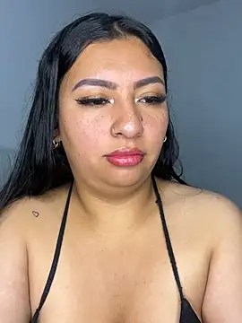 Snapshot of Issa_Santana chatting on 07-19-26, 04:44 Issa Santana online show from 07-19-26, 04:44