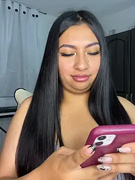Snapshot of Issa_Santana chatting on 07-27-26, 10:50 Issa Santana online show from 07-27-26, 10:50