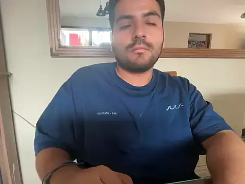 Snapshot of DirtyChinito chatting on 03-04-26, 09:32 DirtyChinito online show from 03-04-26, 09:32