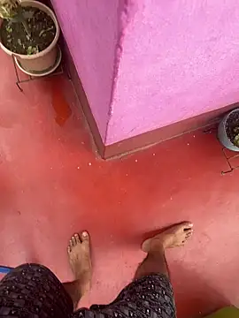 Snapshot of darkbluemoon chatting on 11-04-25, 08:57 darkbluemoon online show from 11-04-25, 08:57