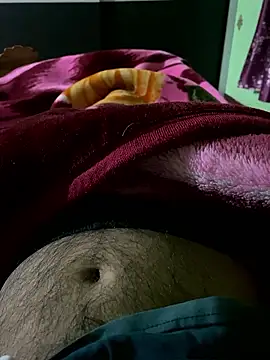 Snapshot of darkbluemoon chatting on 01-11-26, 03:50 darkbluemoon online show from 01-11-26, 03:50