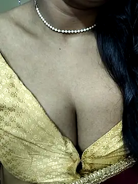 Hotty Sonali online show from 10-12-25, 11:26