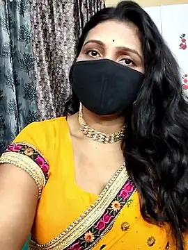 Hotty Sonali online show from 04-12-26, 02:38