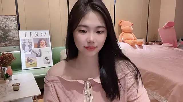 suki-1 online show from 09-30-25, 05:34